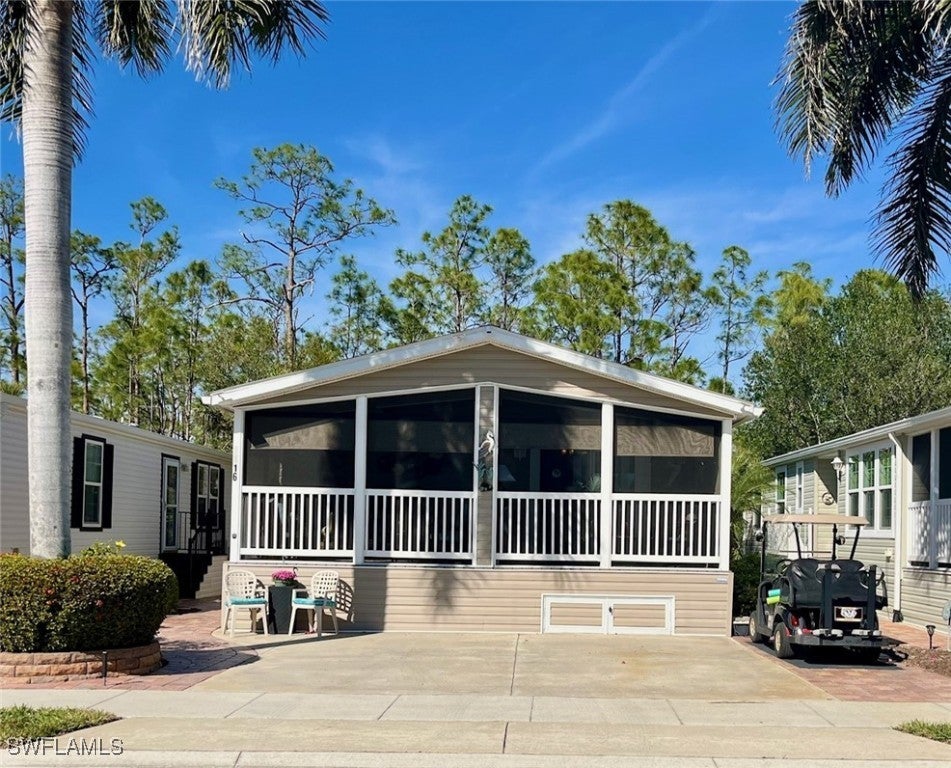 1316 Diamond Lake Cir, NAPLES