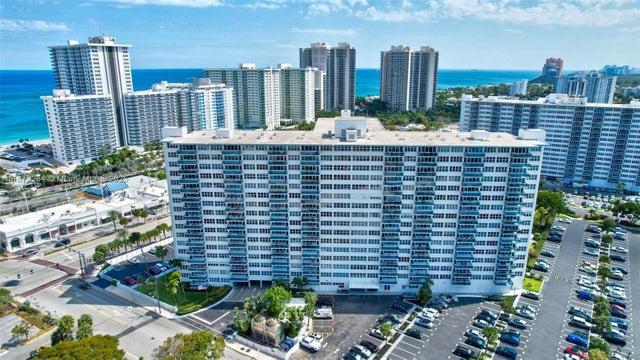 2 of 62 - 3300 Ne 36th St 1712, Fort Lauderdale, FL
