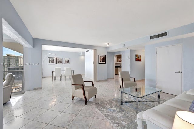 5 of 62 - 3300 Ne 36th St 1712, Fort Lauderdale, FL