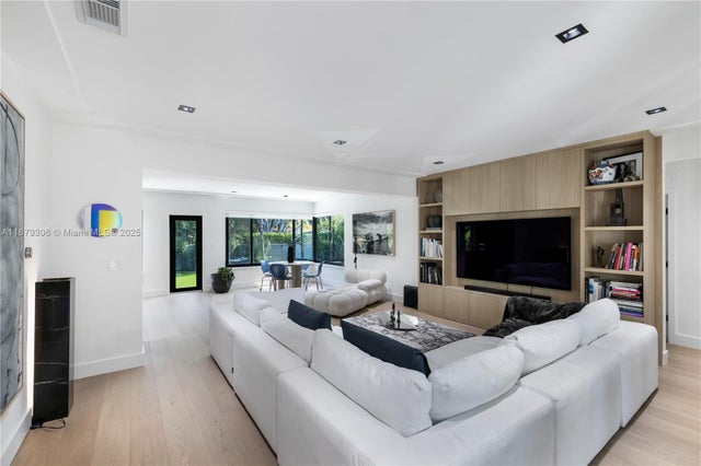 3 of 24 - 373 Ne 104th St, Miami Shores, FL