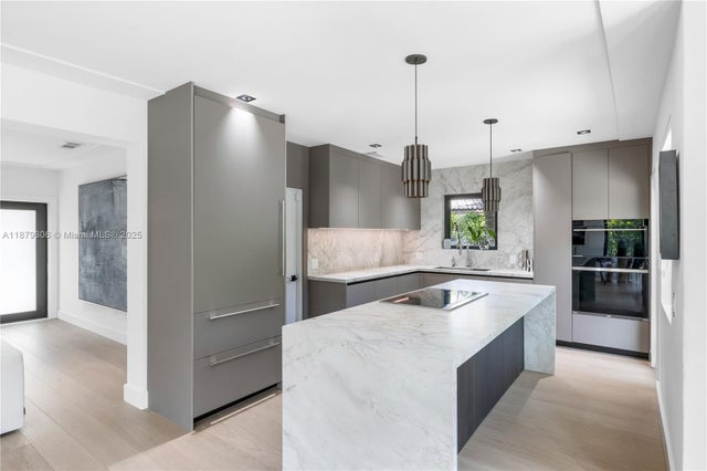 4 of 24 - 373 Ne 104th St, Miami Shores, FL