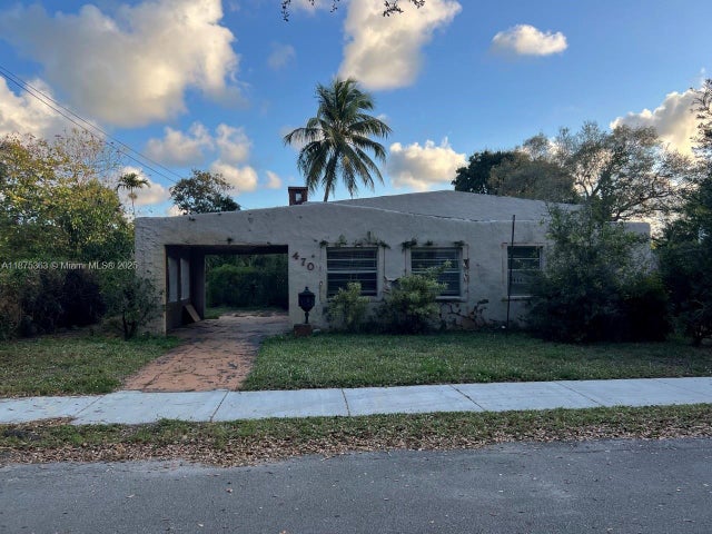 2 of 21 - 470 Ne 130th St, North Miami, FL