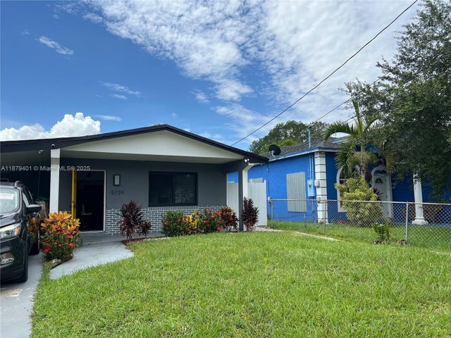3 of 53 - 5724 Sw 18th St, West Park, FL