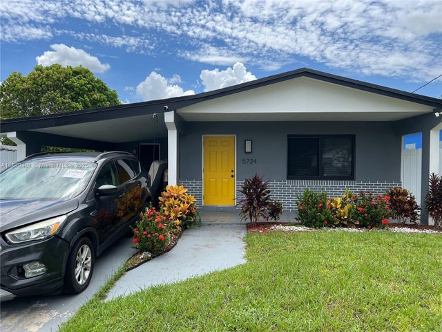 4 of 53 - 5724 Sw 18th St, West Park, FL