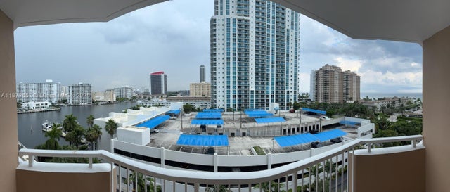 1 of 5 - 1965 S Ocean Dr 7d, Hallandale Beach, FL