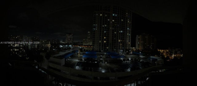 5 of 5 - 1965 S Ocean Dr 7d, Hallandale Beach, FL