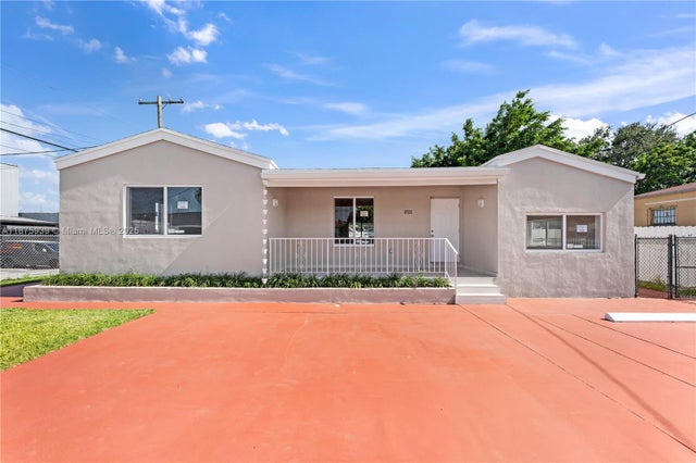 3 of 24 - 2722 Nw 4th St, Miami, FL