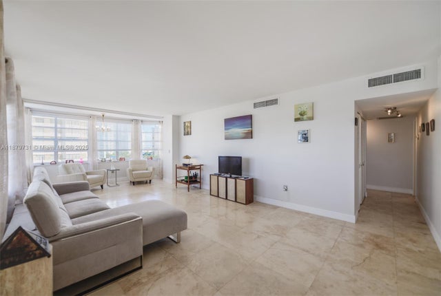 5 of 36 - 1985 S Ocean Dr 6f, Hallandale Beach, FL