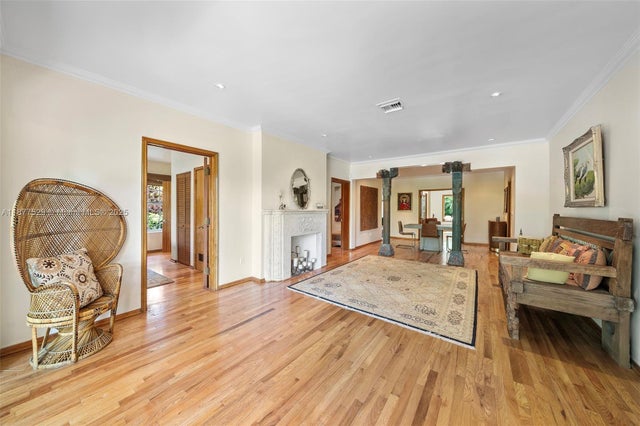 4 of 21 - 114 1st Rivo Alto Ter, Miami Beach, FL