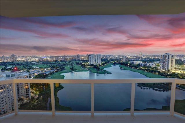 2 of 58 - 20185 E Country Club Dr Ph6, Aventura, FL