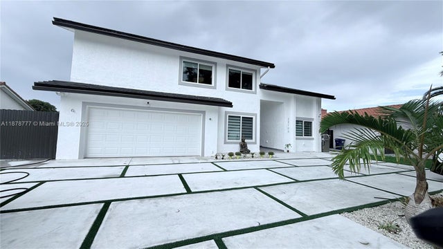 1 of 1 - 20105 Nw 62nd Ave, Hialeah, FL