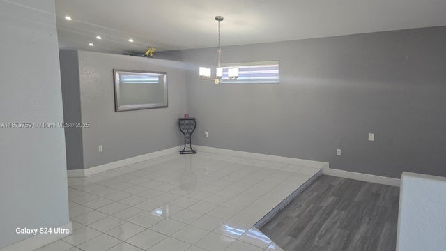 4 of 34 - 3240 W 76th Pl, Hialeah, FL