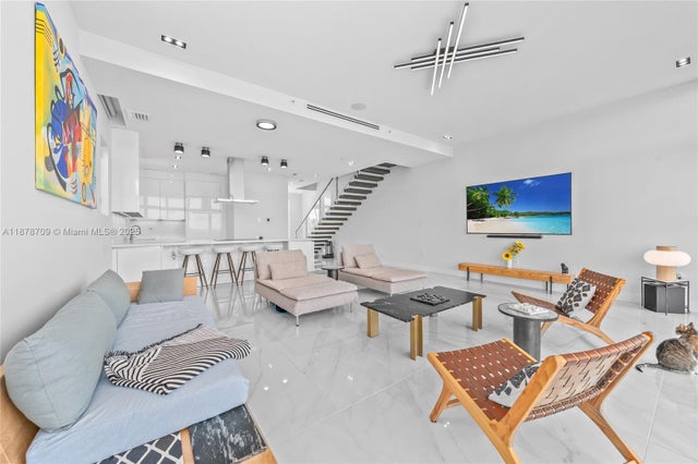 5 of 34 - 2890 N Ocean Dr, Hollywood, FL