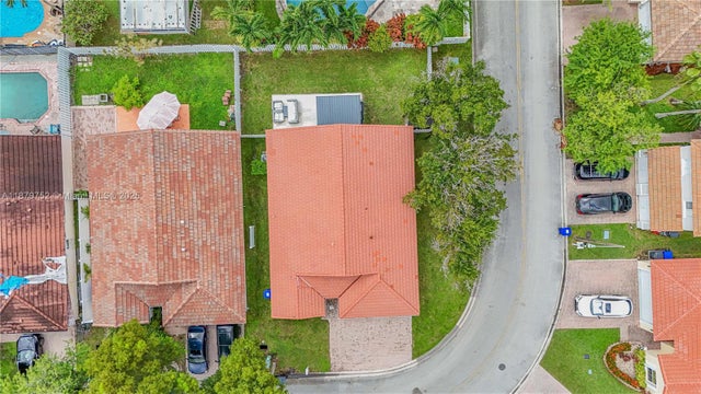 2 of 40 - 3380 Sw 50th St, Hollywood, FL