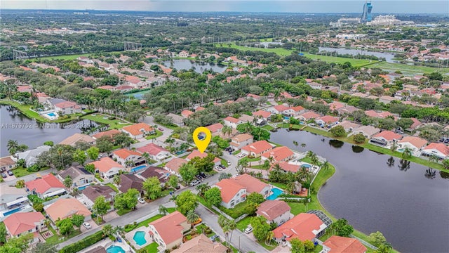 4 of 40 - 3380 Sw 50th St, Hollywood, FL