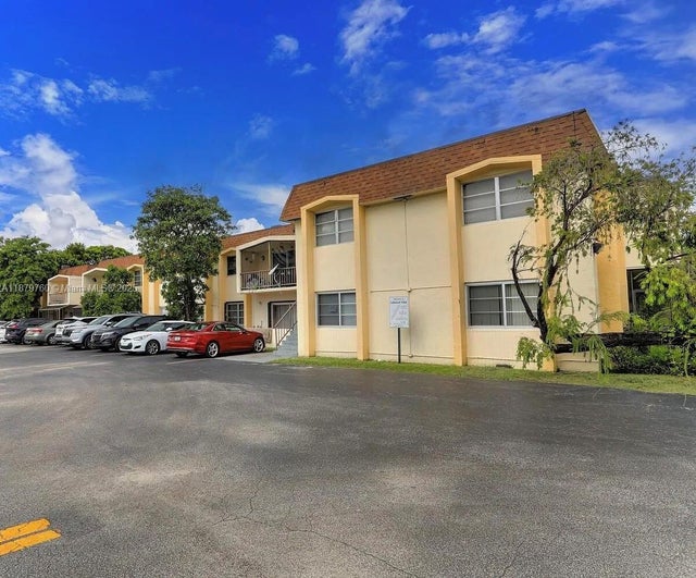 2 of 2 - 7825 Miller Dr C110, Miami, FL
