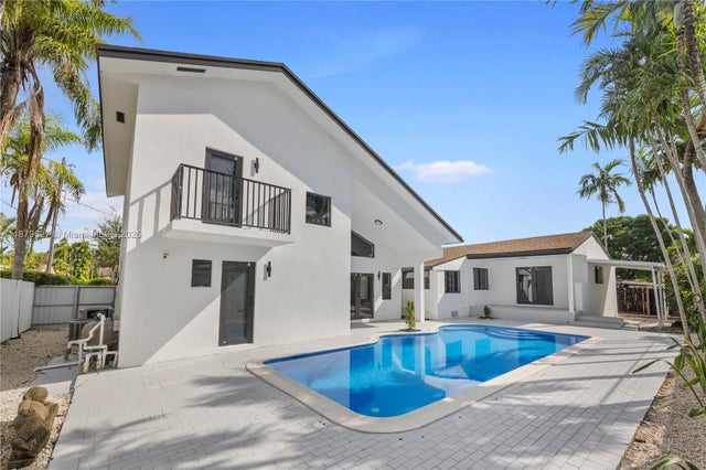 3 of 53 - 8630 Sw 47th Ter, Miami, FL