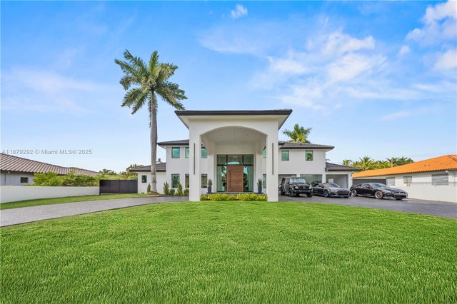 1 of 37 - 150 Nw 123rd Ave, Miami, FL