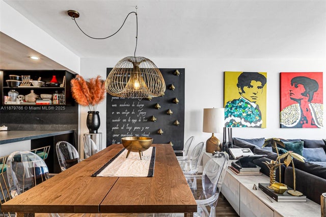 1 of 72 - 5600 Collins Ave 12e, Miami Beach, FL