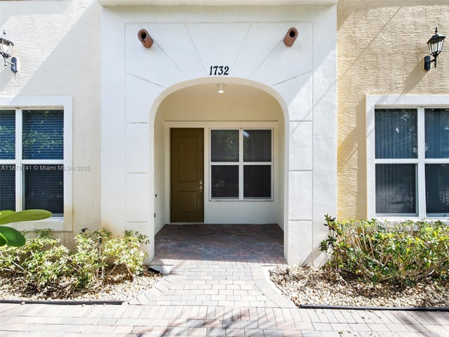 1 of 28 - 1732 Nw 124th Pl, Pembroke Pines, FL