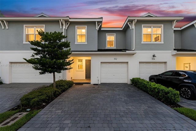 1 of 31 - 552 Parsons Way, Deerfield Beach, FL