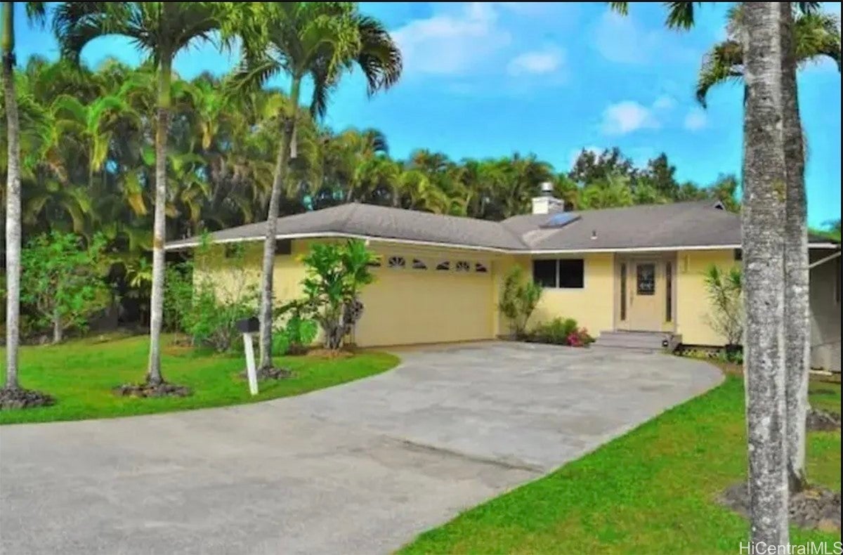 Photo of Listing #202520481