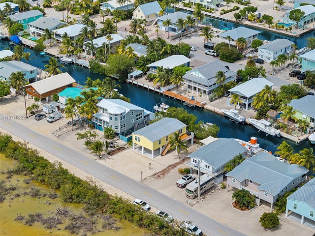 5 of 40 - 437 Pirates Rd, Little Torch Key, FL