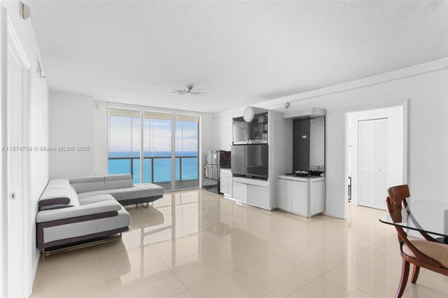 1 of 16 - 16699 Collins Ave 3402, Sunny Isles Beach, FL
