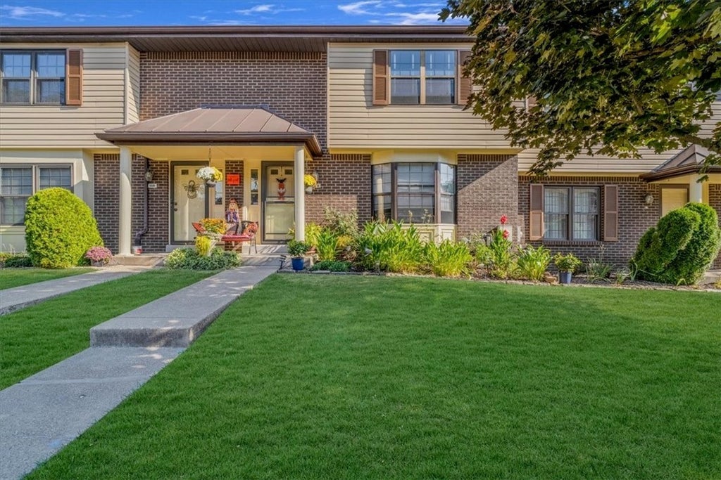 154 Heather Drive, Monroeville