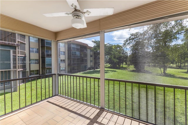 6260 S Falls Cir Dr 203, Lauderhill