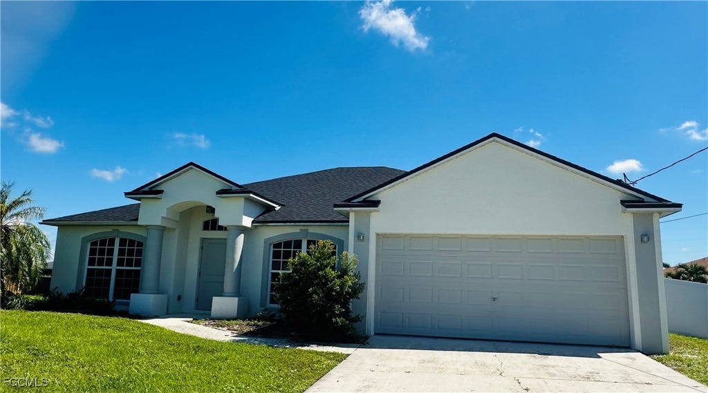 221 Nw 29th Pl, CAPE CORAL