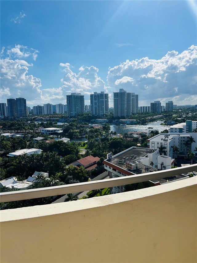 4 of 41 - 3180 S Ocean Dr 1620, Hallandale Beach, FL