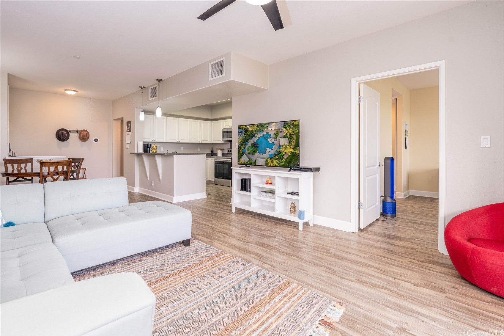 Photo of Listing #202520554