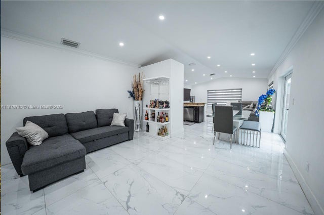 1 of 29 - 17404 Sw 142nd Pl, Miami, FL