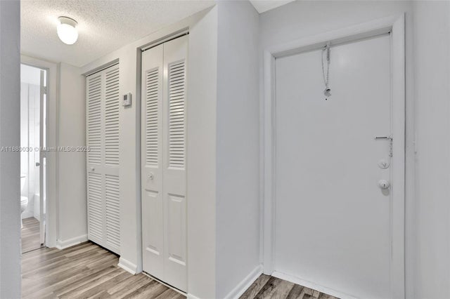 5 of 23 - 8400 Lagos De Campo Blvd 212, Tamarac, FL