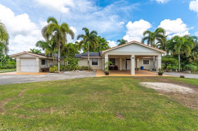 4 of 44 - 18475 Sw 206th St, Miami, FL