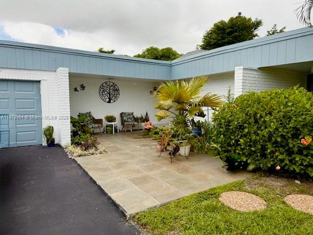 2 of 23 - 4713 Holly Dr, Tamarac, FL