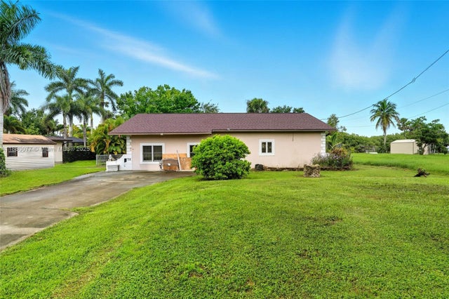 2 of 37 - 1261 Driftwood Dr, Other, FL
