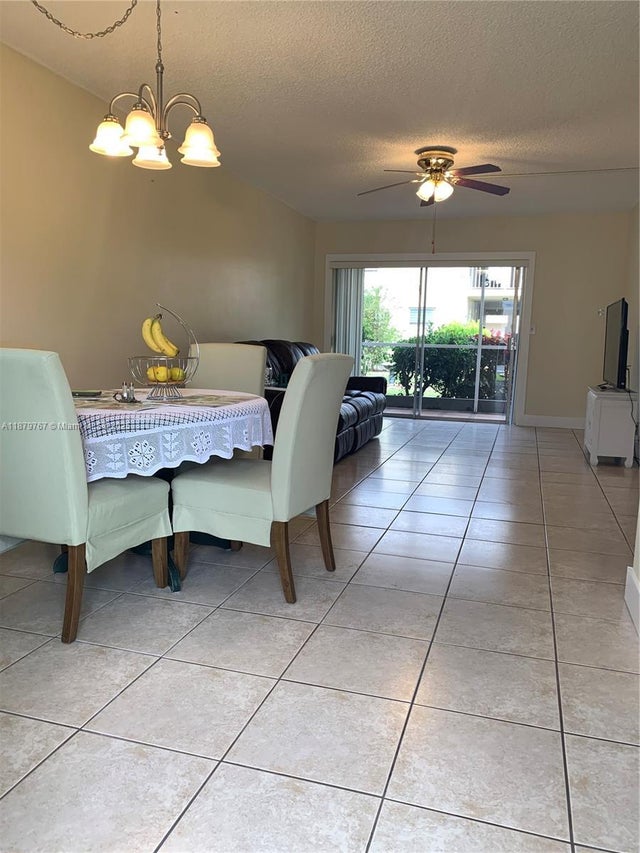 5 of 22 - 2111 Ne 42nd Ct 103w, Lighthouse Point, FL