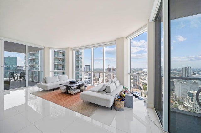 4 of 54 - 244 Biscayne Blvd 4608, Miami, FL
