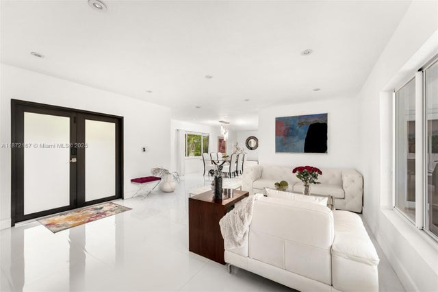 3 of 42 - 12401 Sw 68th Ct, Pinecrest, FL