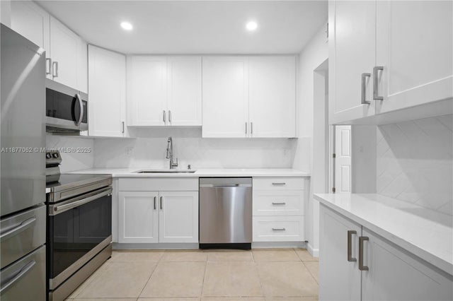 2 of 50 - 873 Ne 195th St 107, Miami, FL