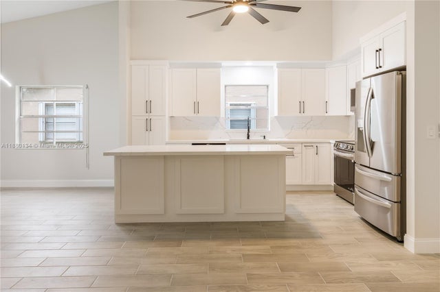 3 of 18 - 5284 Tiffany Anne Cir, West Palm Beach, FL