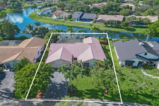 2 of 71 - 10682 Nw 6th St, Coral Springs, FL