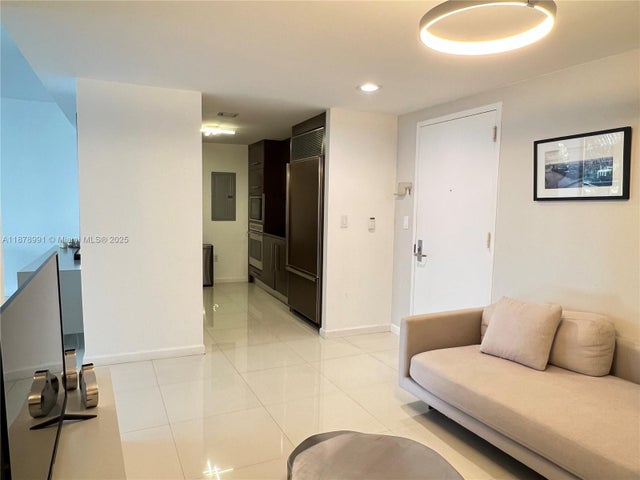 4 of 21 - 495 Brickell Ave Bay406, Miami, FL