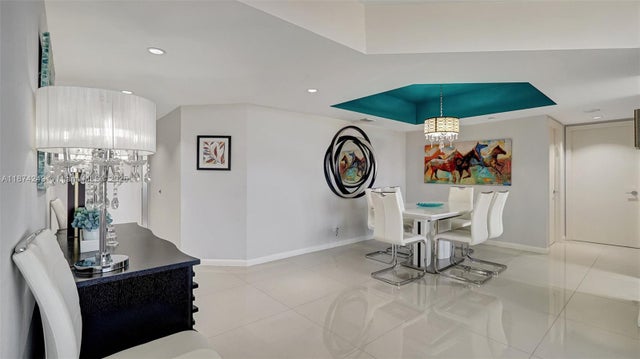 4 of 48 - 3598 Yacht Club Dr 1901, Aventura, FL