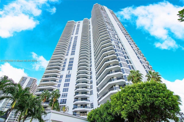 1 of 31 - 3500 Mystic Pointe Dr 3505, Aventura, FL