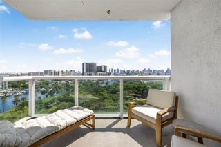 Photo of Listing #A11879821