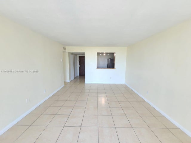 2 of 26 - 496 Nw 165th St Rd D-409, Miami, FL
