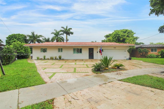 2 of 37 - 15000 Egan Ln, Miami Lakes, FL